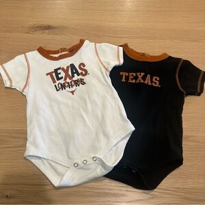 100% Cotton Texas Longhorns Baby Onesies Set